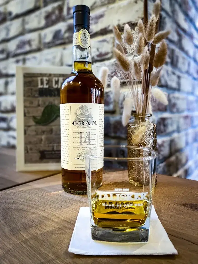 Café Mustache_Châteauroux_slider_image_3