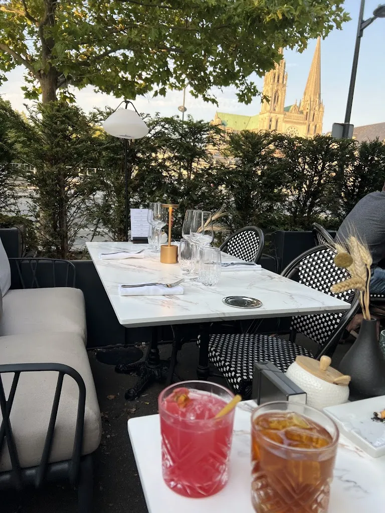 Golda Ponraj_Restaurant L' Amphitryon | Hôtel Le Bœuf Couronné - Chartres |_Chartres_review