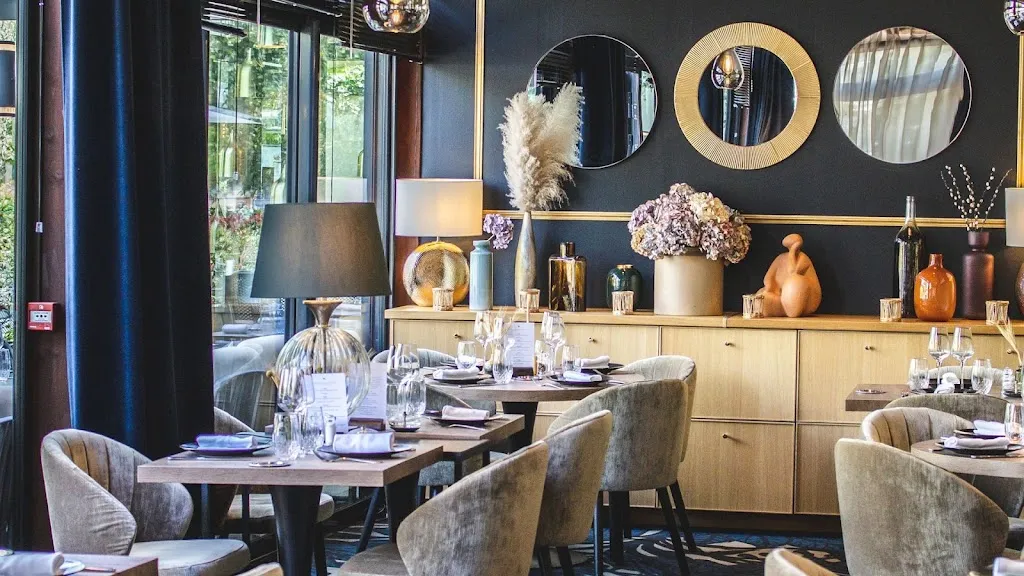 Restaurant L' Amphitryon | Hôtel Le Bœuf Couronné - Chartres | restaurant in Chartres