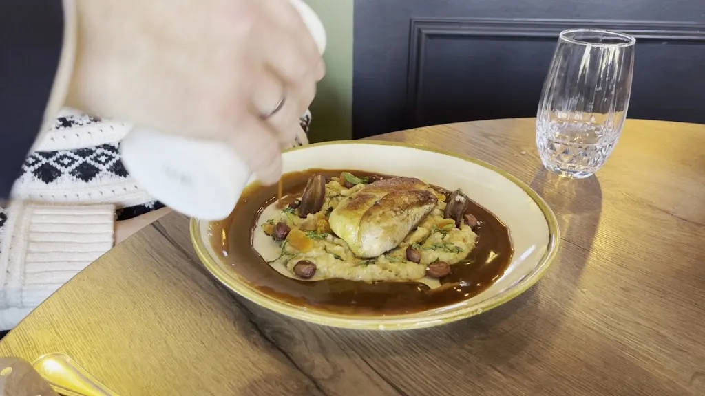 Restaurant L' Amphitryon | Hôtel Le Bœuf Couronné - Chartres |_Chartres_slider_image_2