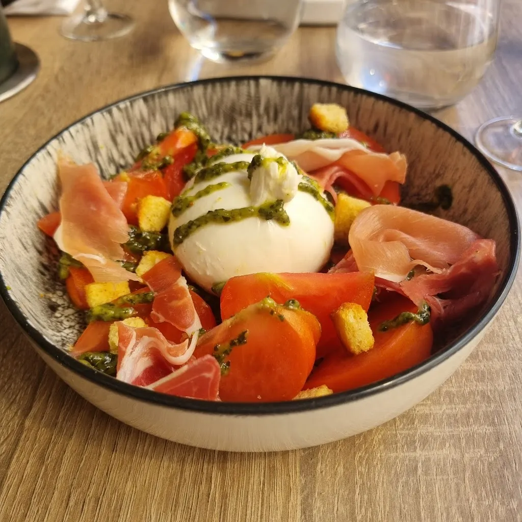 Freya Duriez-McIntosh_Les Feuillantines restaurant Chartres_Chartres_review