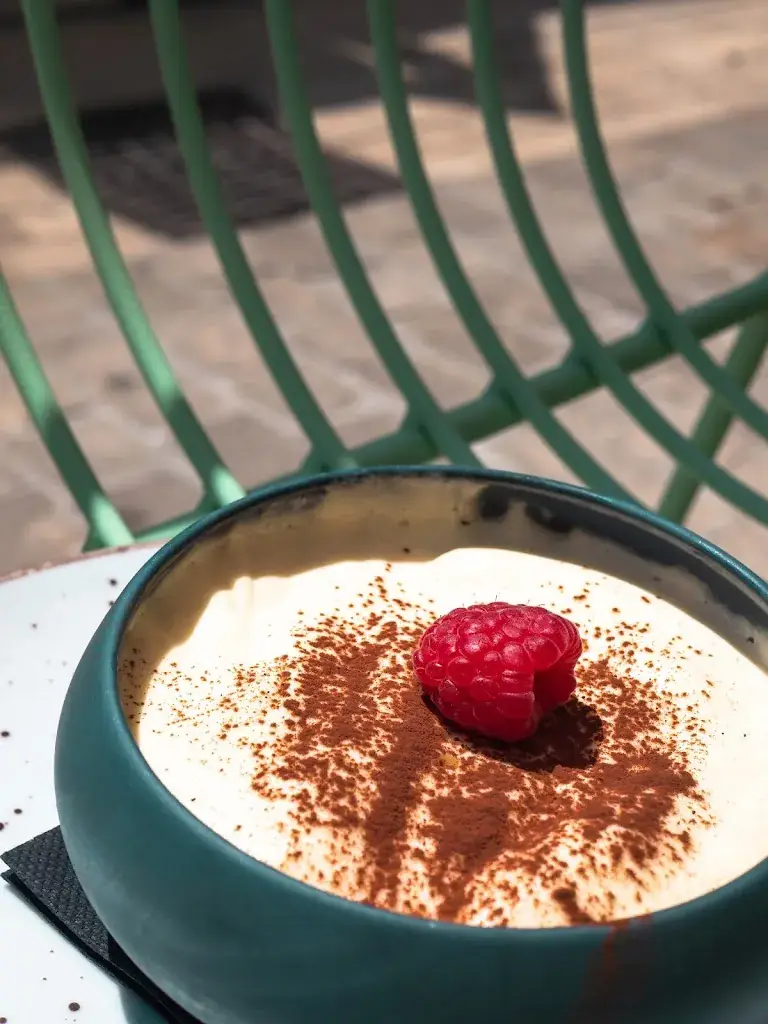 Café Montescot_Chartres_slider_image_3