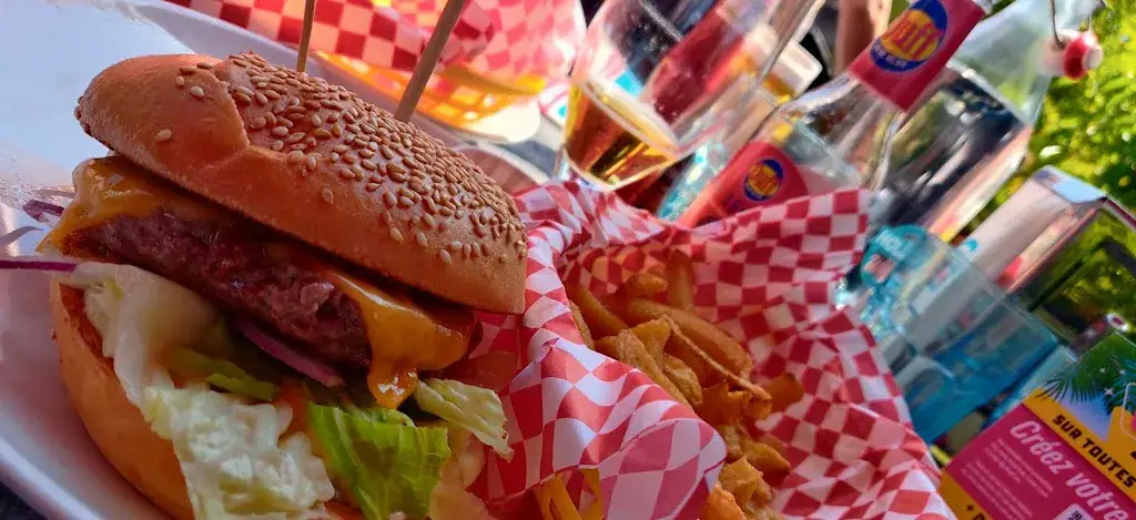 Will van Ingen_Holly's Diner_Chambray-lès-Tours_review