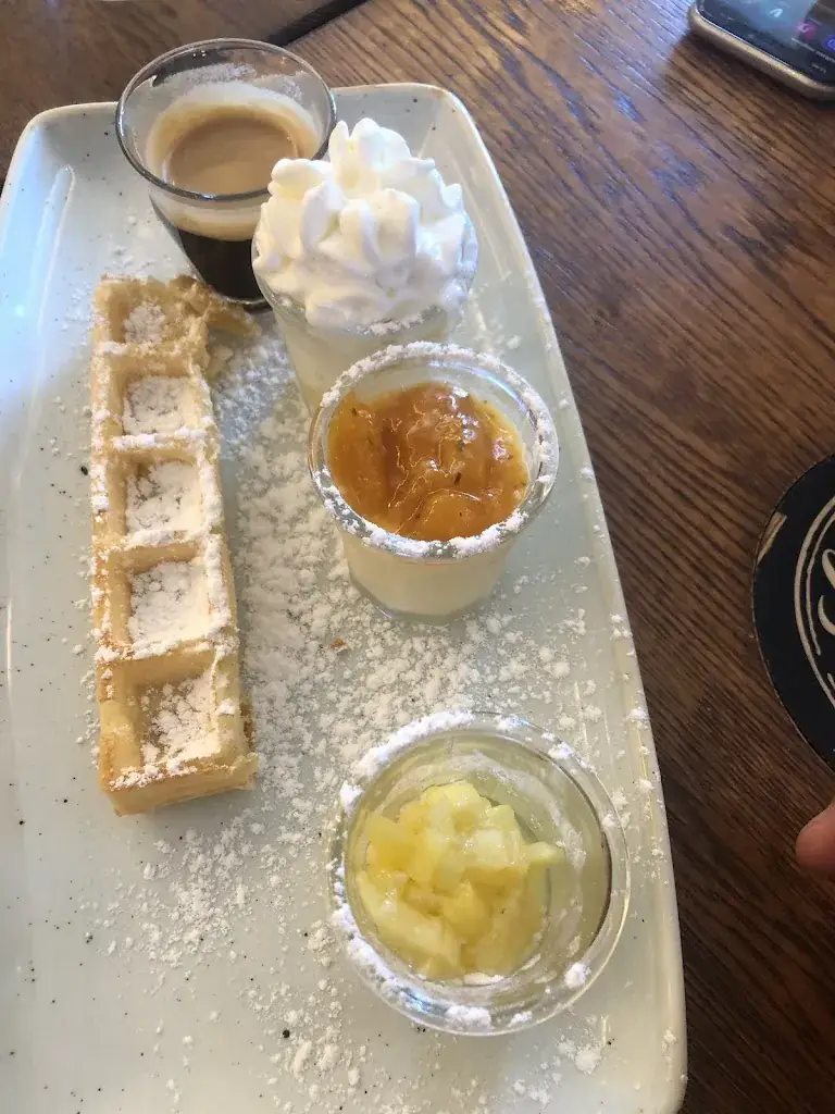 Mimmo Faid_Léon Fish Brasserie - Tours_Chambray-lès-Tours_review