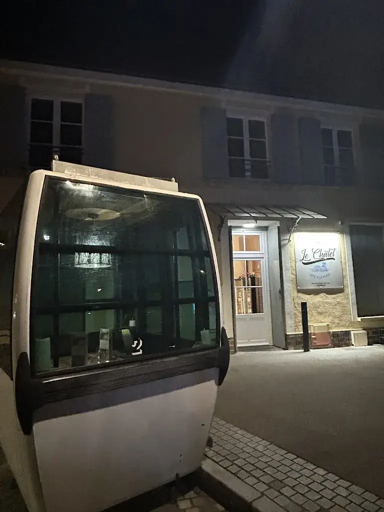 xavier plenet_Le Châlet Dreux_Dreux_review