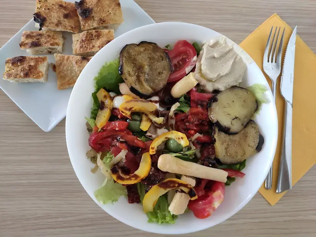 Mezzaluna - Restaurant & Épicerie italienne_Brignais_slider_image_2