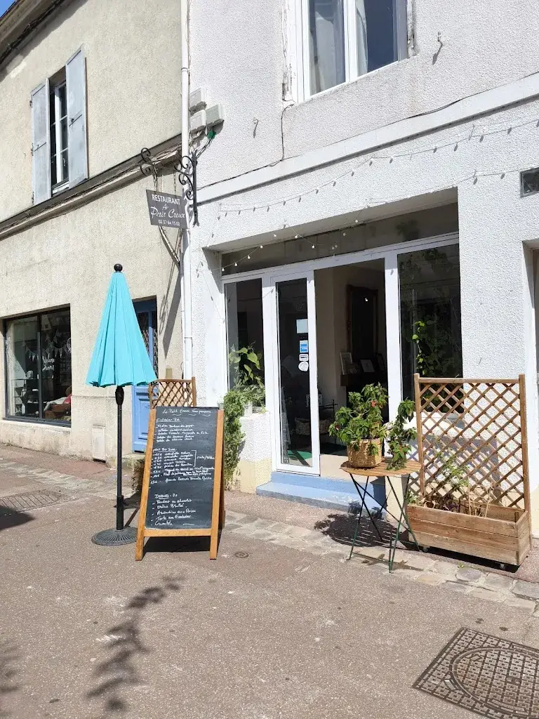 Marie-Isabelle Schier_Au Petit Creux_Dreux_review