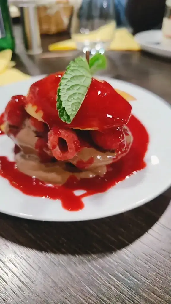 Aux Deux M_Maintenon_slider_image_2