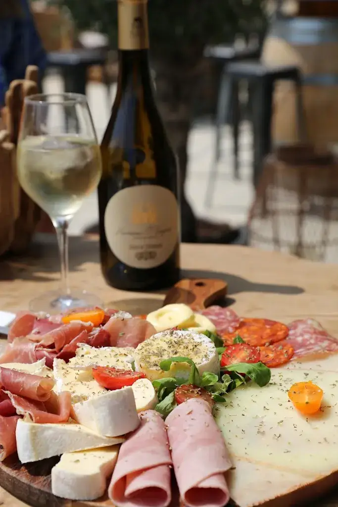 Mas Gourmand_Châteaurenard_slider_image_2