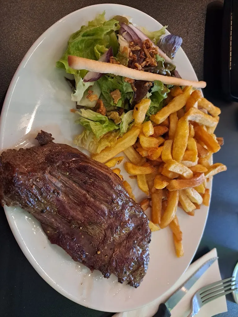 Éric Maupate_CAFÉ DES ALLÉES_Châteaurenard_Bewertung