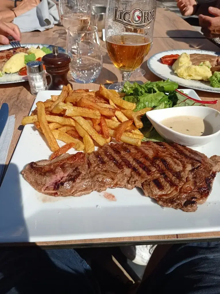 Florian L_Les Glycines d'Antan - Restaurant à Châteaurenard_Châteaurenard_review