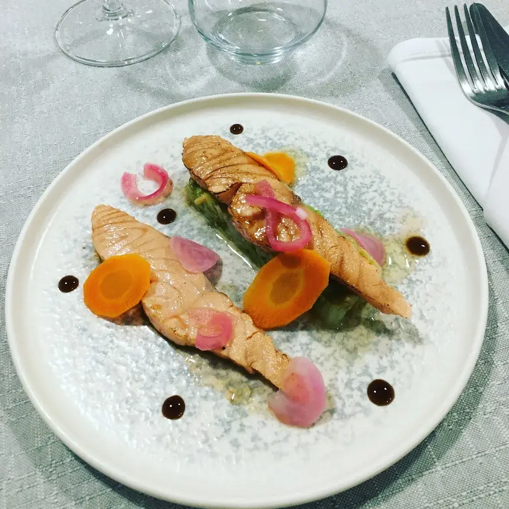 Les Glycines d'Antan - Restaurant à Châteaurenard_Châteaurenard_slider_image_2