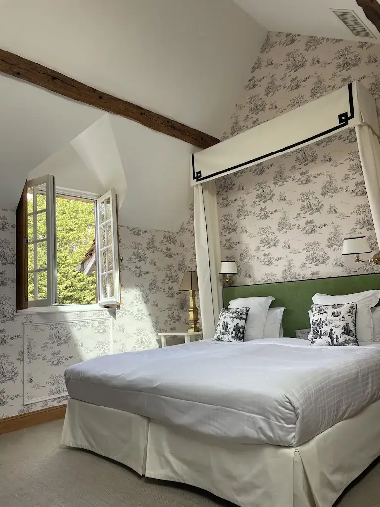 Clara Vasko_LES HAUTS DE LOIRE_Veuzain-sur-Loire_recensione