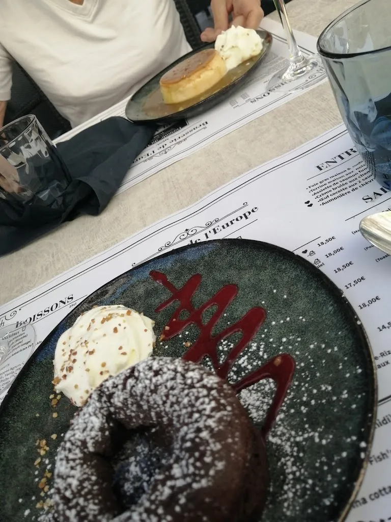 Carolyn Smits_Brasserie de l'Europe_Châteauneuf-sur-Loire_reseña