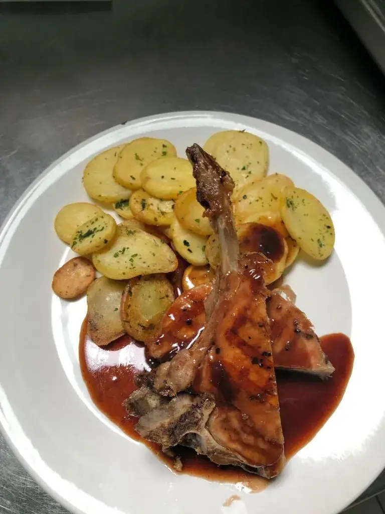 Menu_Au P'Tit Bonheur_Saint-Martin-d'Abbat_immagine_9