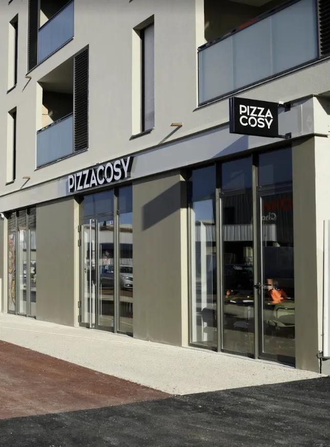 Pizza Cosy_Brignais_slider_image_1