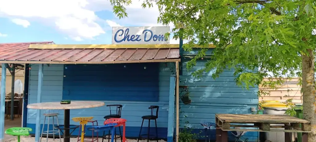 Chez Dom_Cléry-Saint-André_slider_image_1