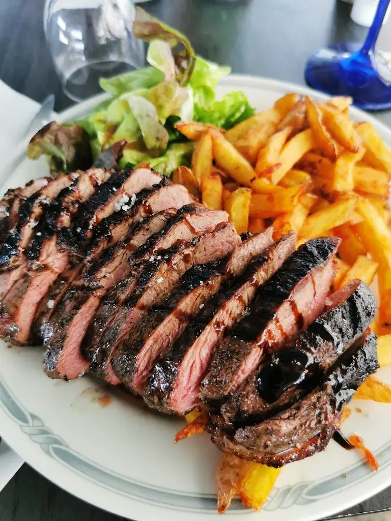 Chez Dom_Cléry-Saint-André_slider_image_2