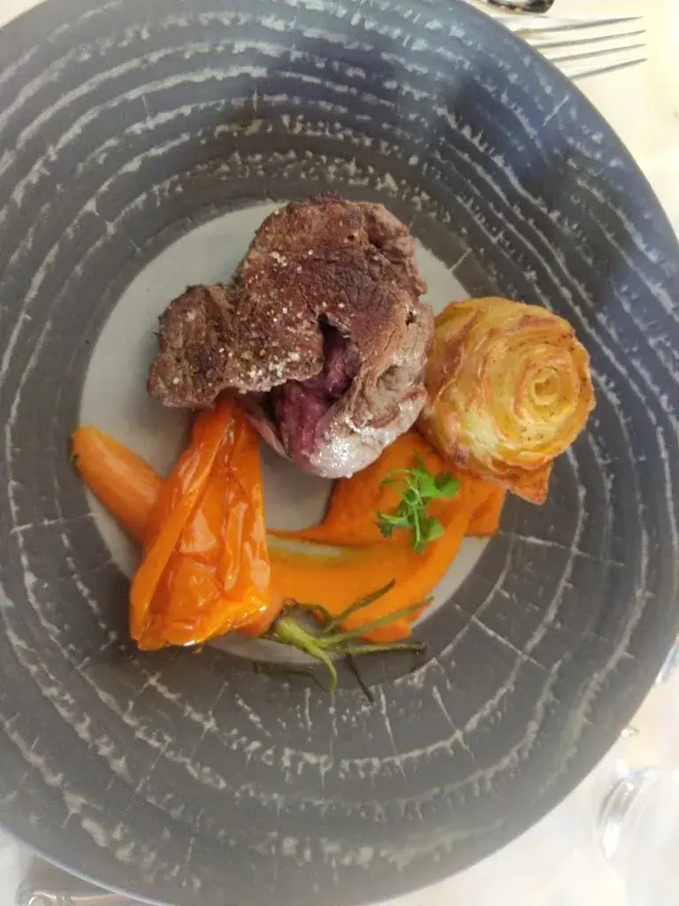 Menu_La Grande Tour_Saint-Ay_image_9