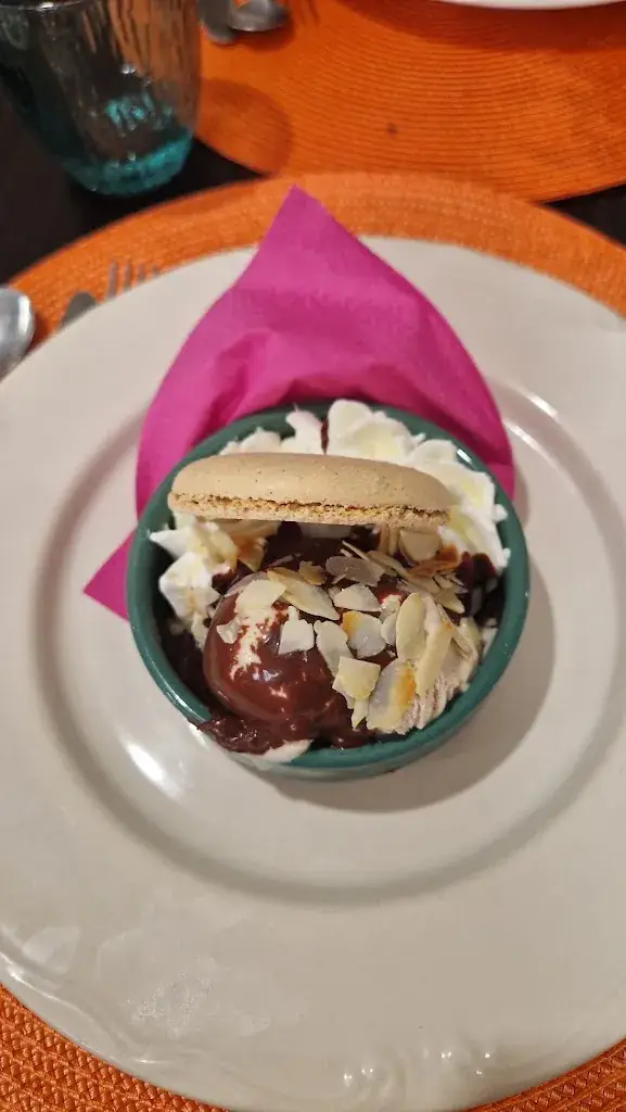 Juju Mateos_La Bonne Adresse_Châteaudun_review