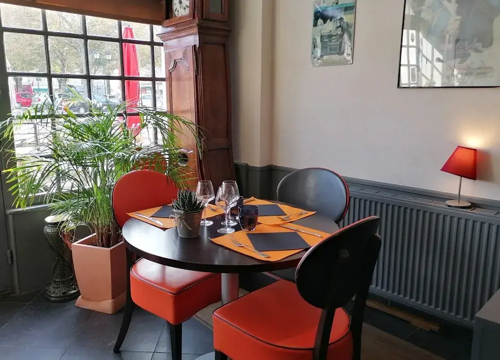 Le Jardin du Verre restaurant in Châteaudun