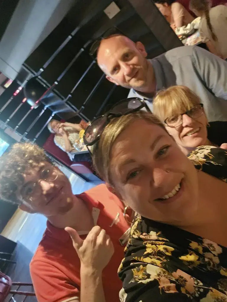 Becca Simmons_Buffalo Grill Châteaudun_Châteaudun_recensione