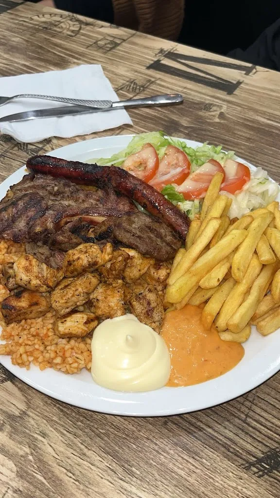 Menu_PIZZA CHATEAUDUN_Châteaudun_immagine_9