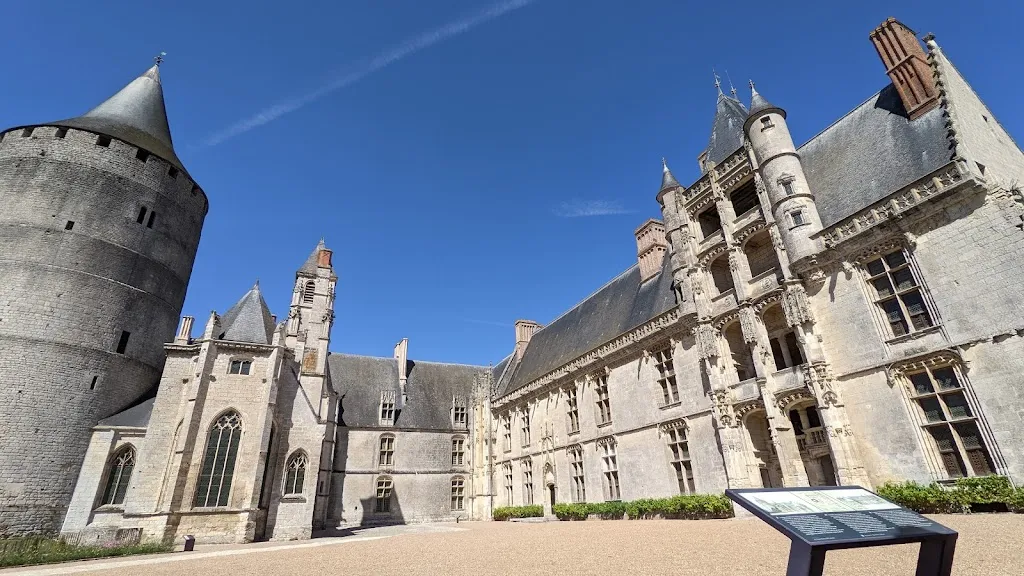 Château de Châteaudun_Châteaudun_slider_image_1