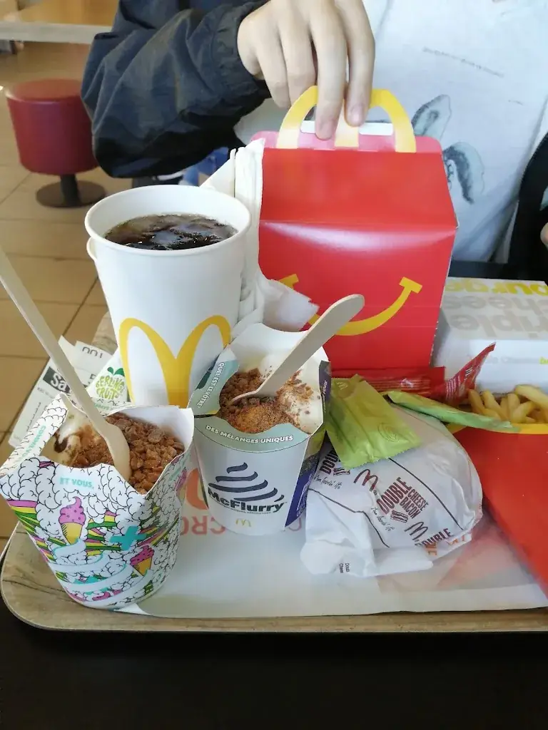 Menu_McDonald's_N10_imagen_9