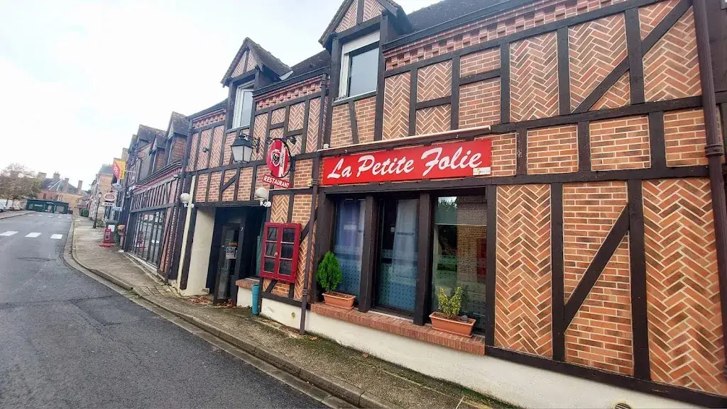 Jean-Yves UGUEN_La Petite Folie_Chaumont-sur-Tharonne_review