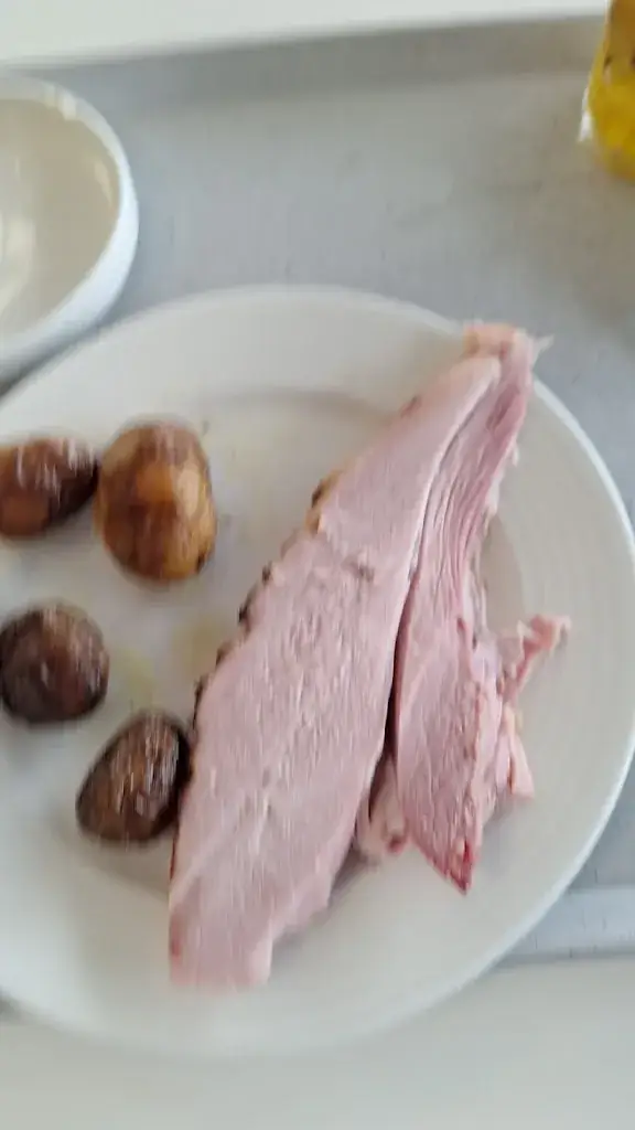 Menu_LEO RESTO AIRE DE CHAUMONT SUR THARONNE_Chaumont-sur-Tharonne_image_3