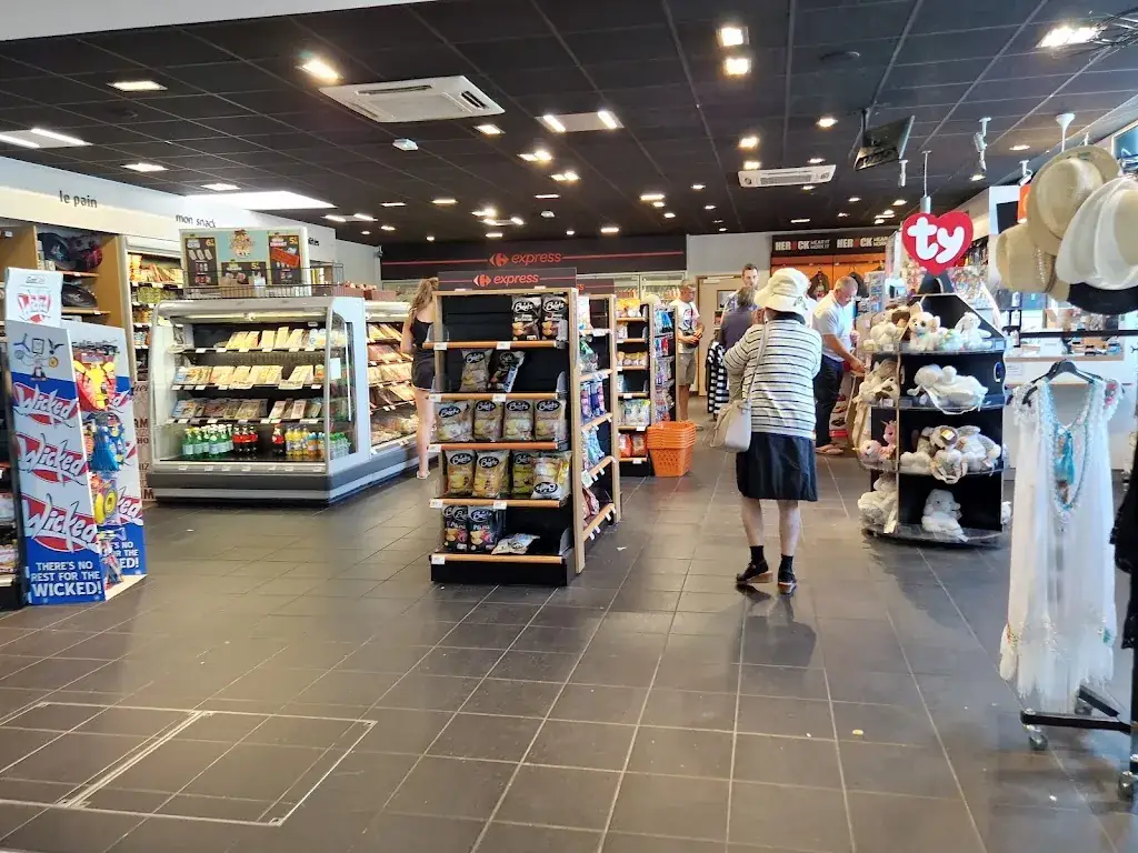 LEO RESTO AIRE DE CHAUMONT SUR THARONNE_Chaumont-sur-Tharonne_slider_image_3