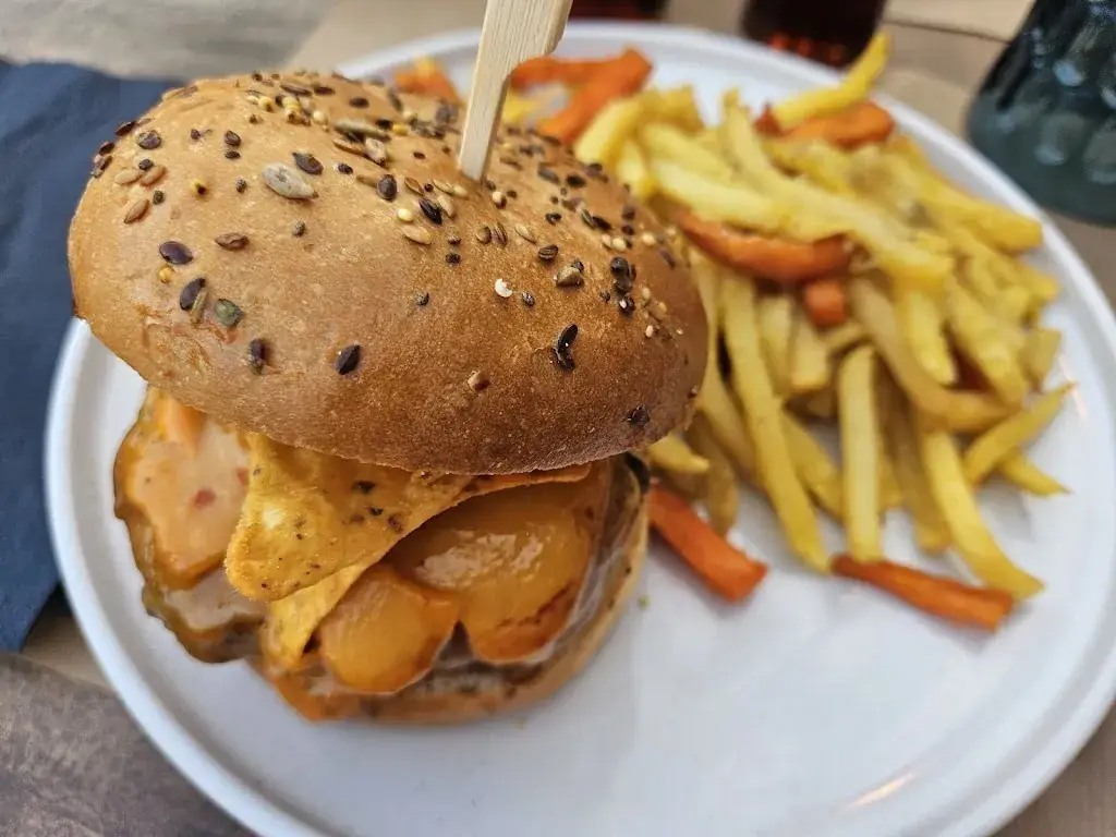 LC100 T_L'atelier 41_Lamotte-Beuvron_review