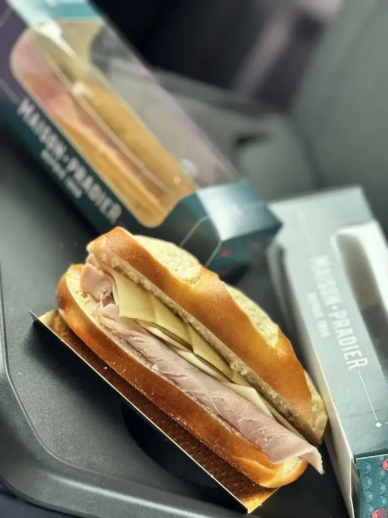 Menu_Maison Pradier_Chaumont-sur-Tharonne_image_1