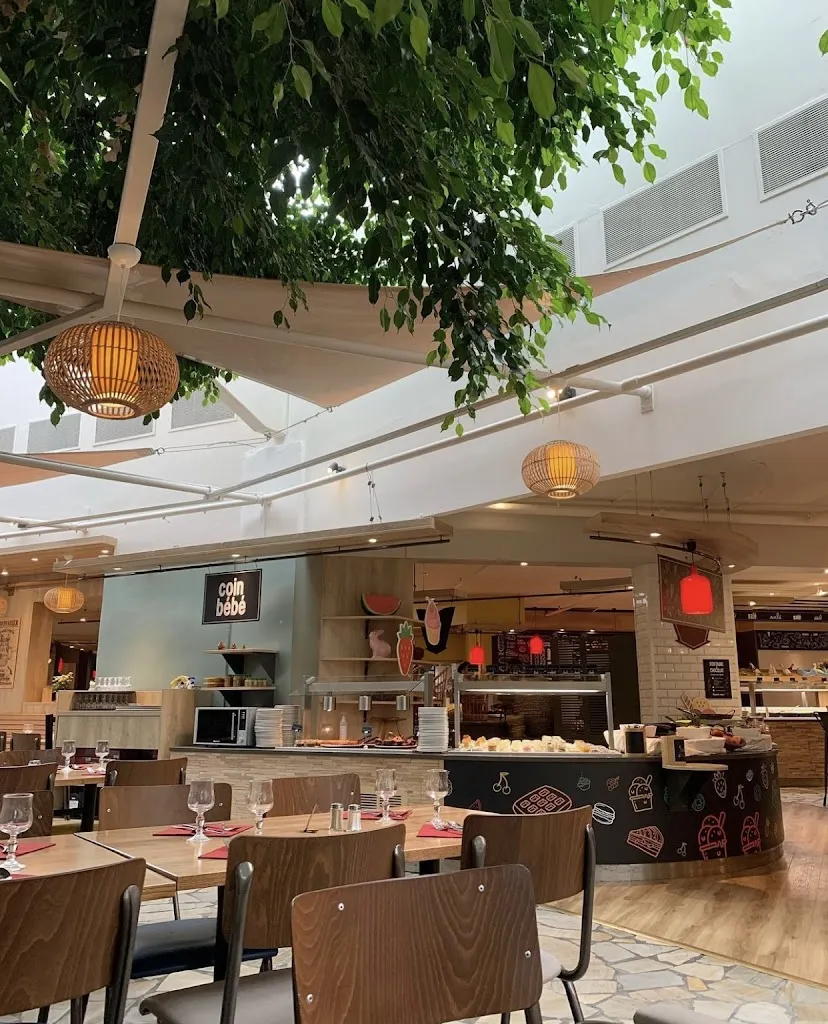 Le Marché des Hauts de Bruyeres restaurant in Chaumont-sur-Tharonne