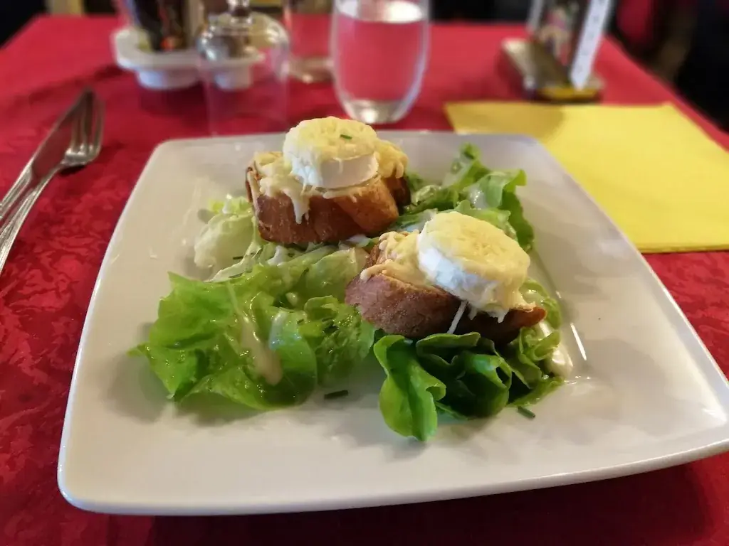 Pierrick S_Bar Brasserie Restaurant du Marché_Lamotte-Beuvron_review