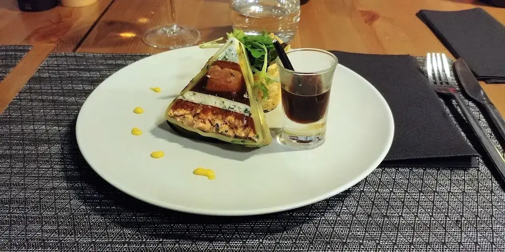 L'Évidence_Cour-Cheverny_slider_image_2