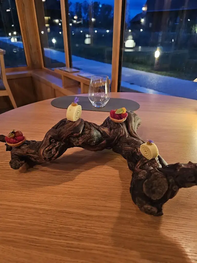 scott sheldon_Restaurant Le Favori - Les Sources de Cheverny_Cheverny_review