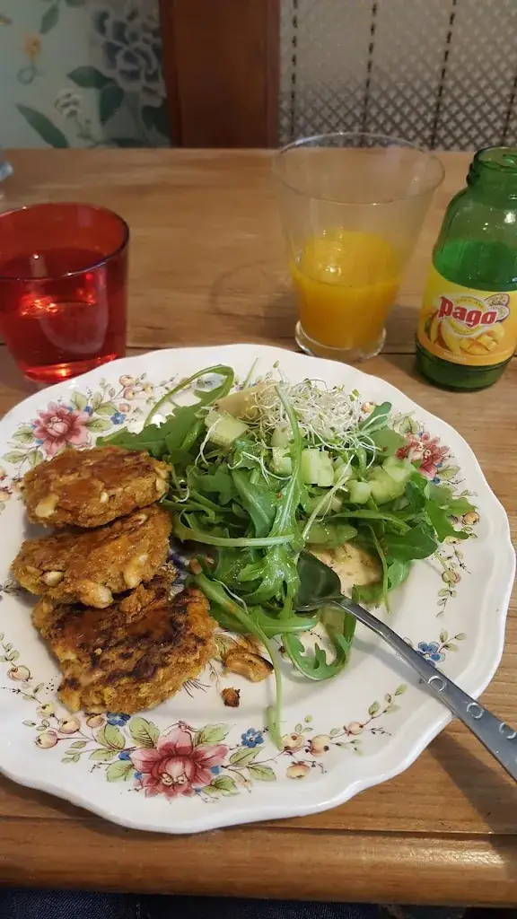 Sonia Naidu_Little MISS GOUMARD CHEVERNY_Cheverny_review