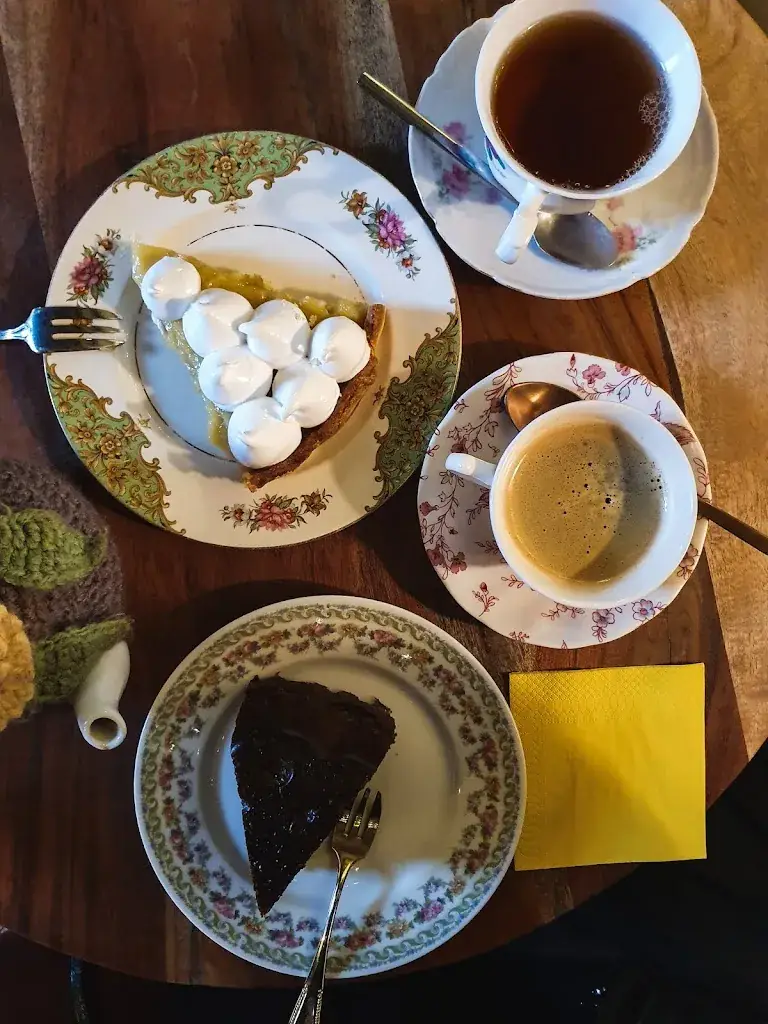 Tati Pinheiro_Little MISS GOUMARD CHEVERNY_Cheverny_review