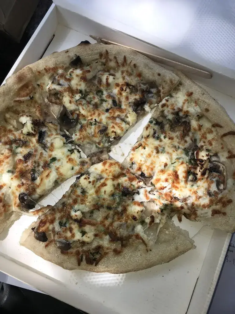 Menu_PIZZA MAMA COURS LES BARRES_Cours-les-Barres_immagine_6