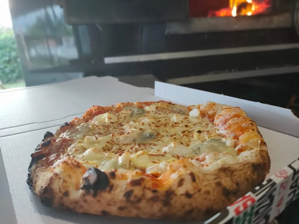 PizzaYolo_Darvoy_slider_image_1