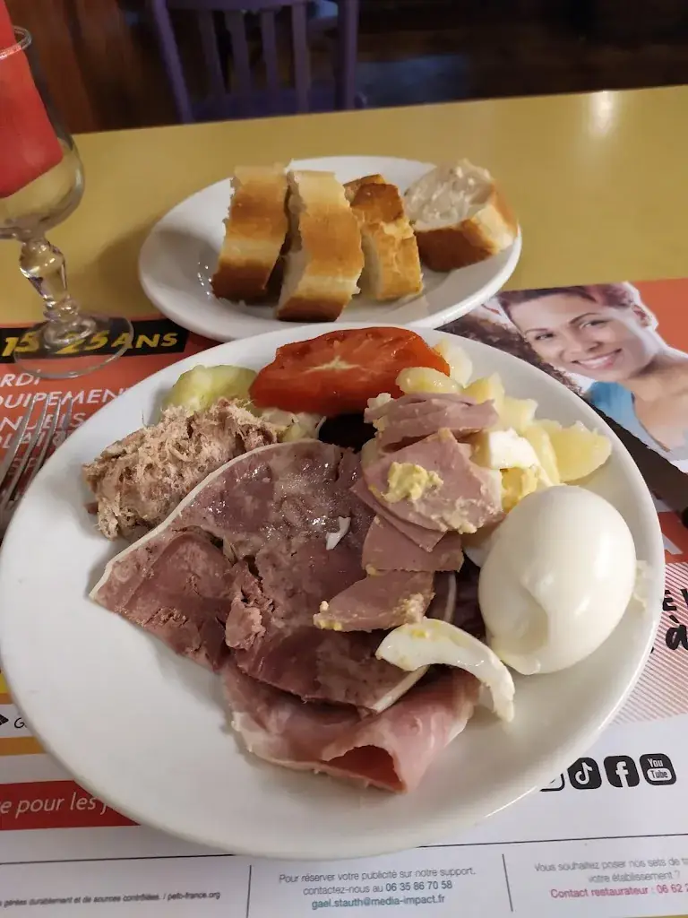 Menu_Restaurant la Moricerie_Saint-Aubin-des-Bois_image_7