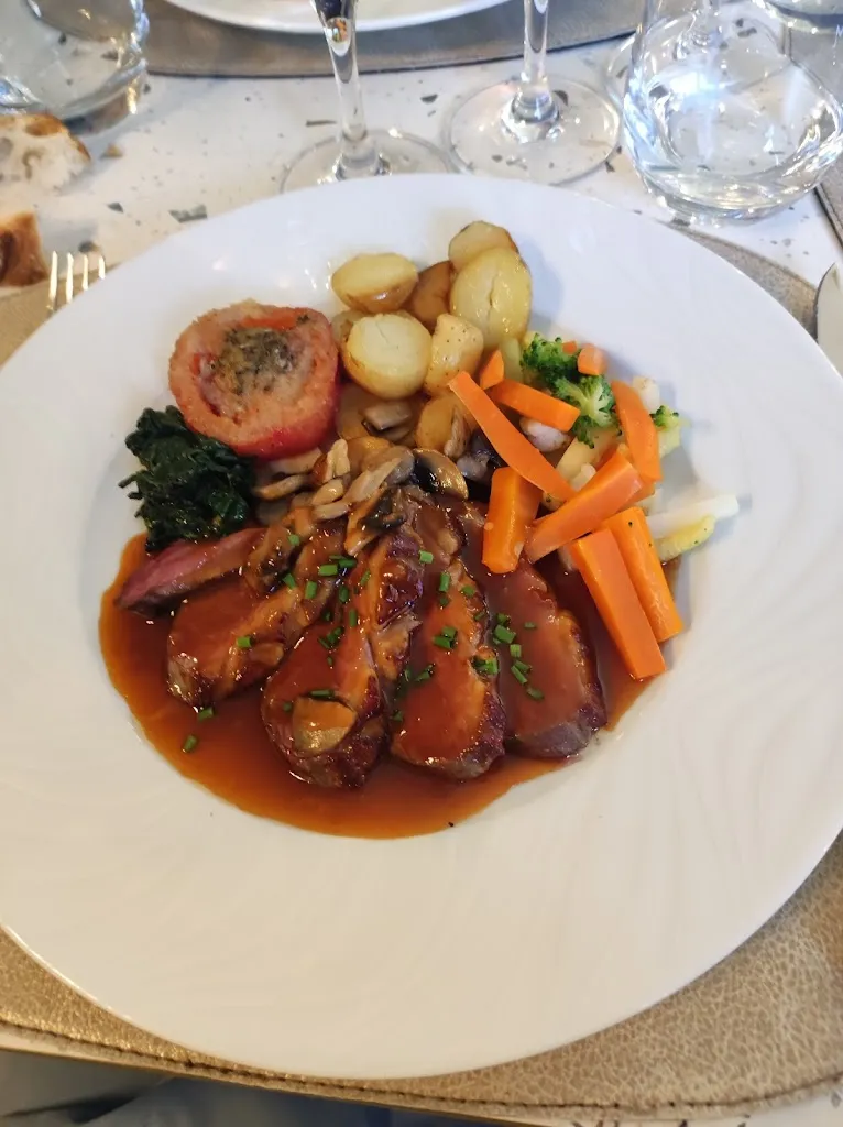 Restaurant L'Abricotier_Ouzouer-sur-Loire_slider_image_3