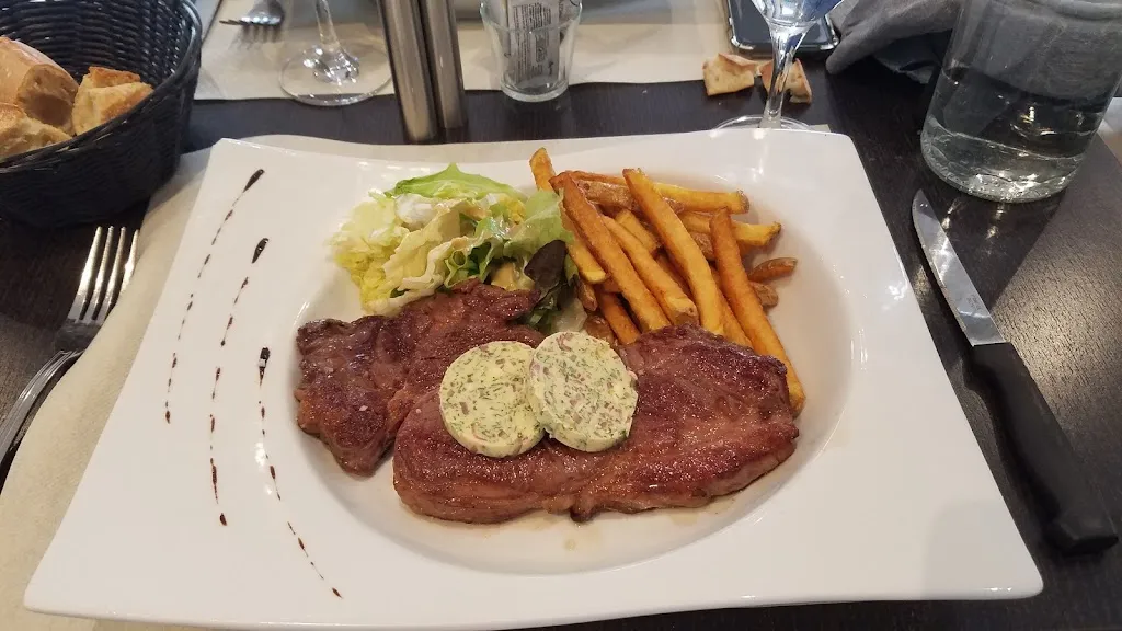 L'Impact le Restaurant du Golf de Donnery_Donnery_slider_image_2