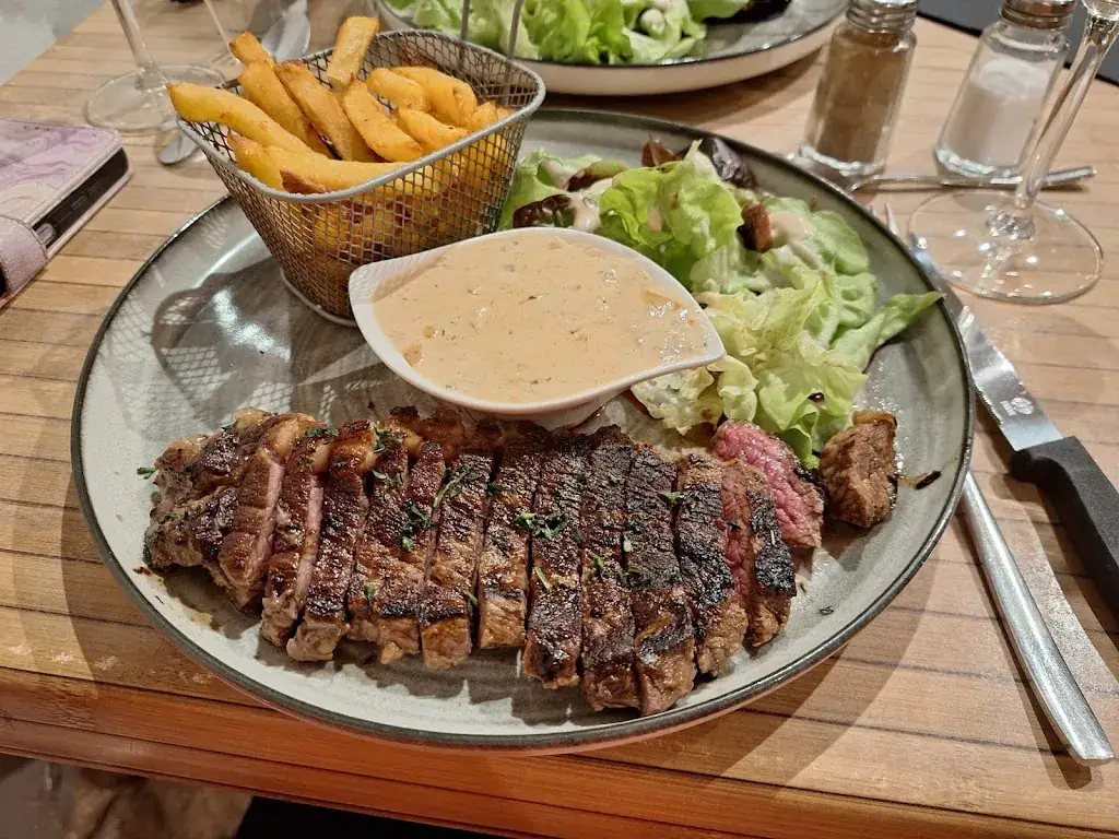 le dobble restaurant in Pithiviers