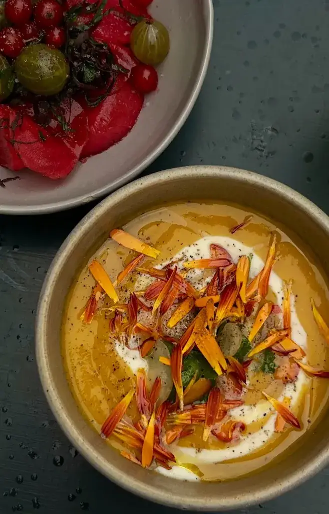 olivia behaegel_AUX BONS VIVRES_Yèvre-la-Ville_review