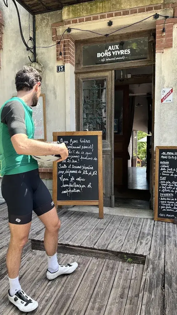 JB Le Tétour_AUX BONS VIVRES_Yèvre-la-Ville_review