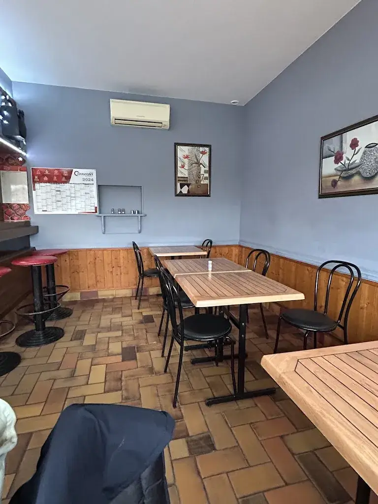 L'Auberge du Baladin restaurant à Dhuizon