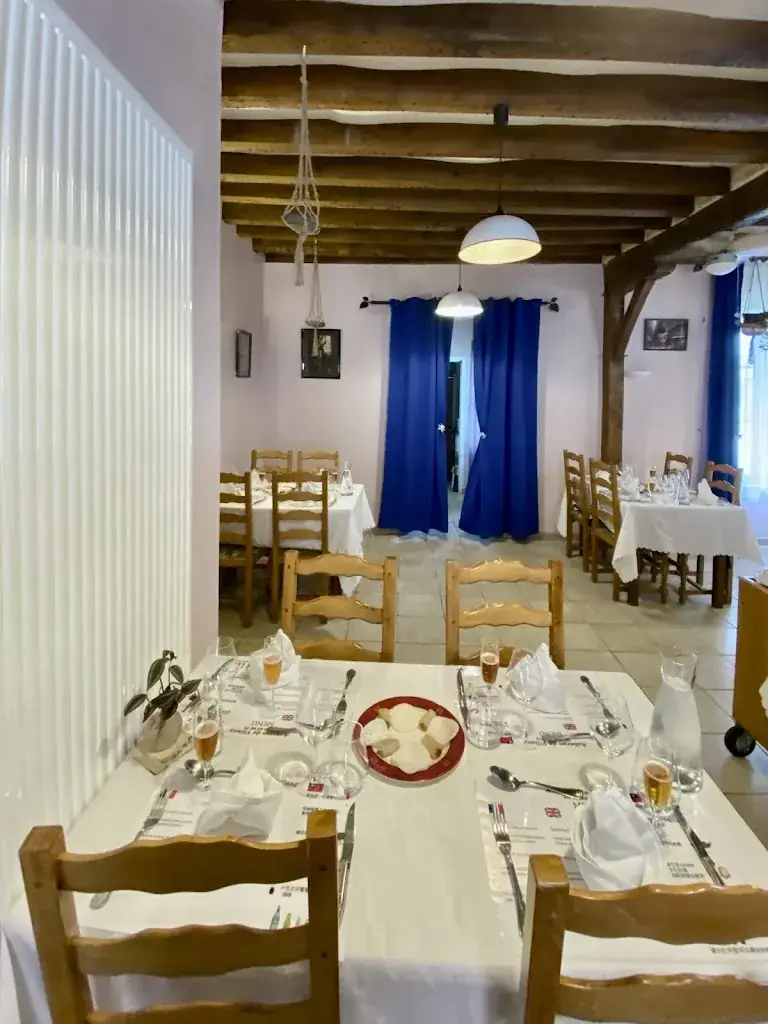 Auberge de Villeny_Villeny_slider_image_1